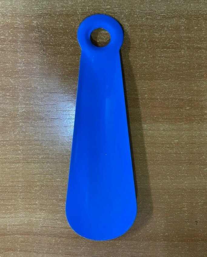 Рожок для обуви металл 14см разные цвета Арт-0326 Рожок для обуви металл 14см разные цвета Арт-0326