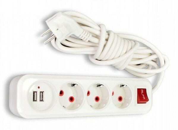 Удлинитель сетевой с заземлением и выключателем+2USB 10А/3м Арт-6603 Удлинитель сетевой с заземлением и выключателем+2USB 10А/3м Арт-6603