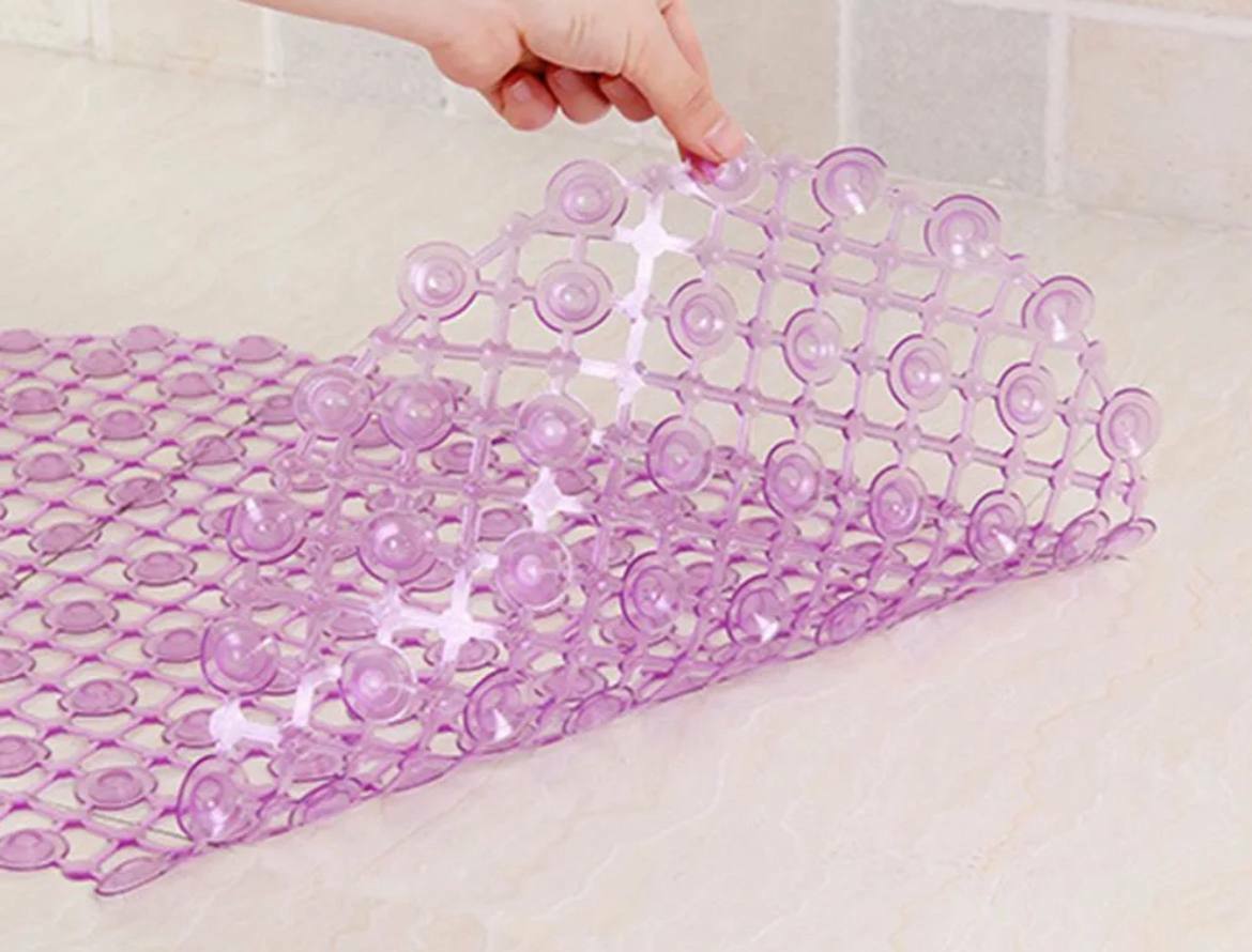 Коврик в ванну на присоске